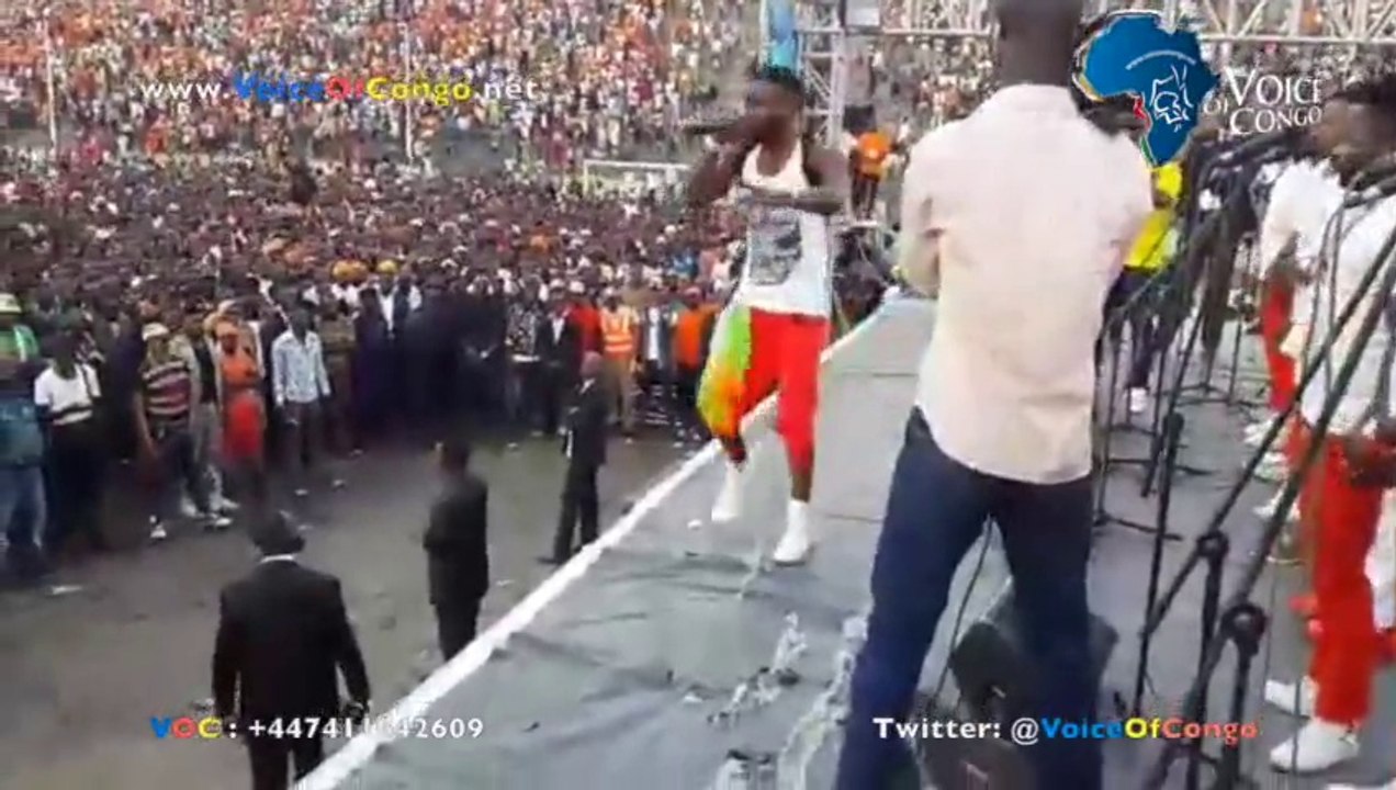 Bercy Muana enflamme le stade Tata Raphael au concert de Werrason pour la Renaissance