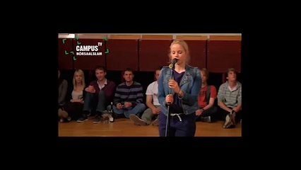 Jan Böhmermann beim 1. Eisenhüttenstädter Hörsaal-Slam - One day