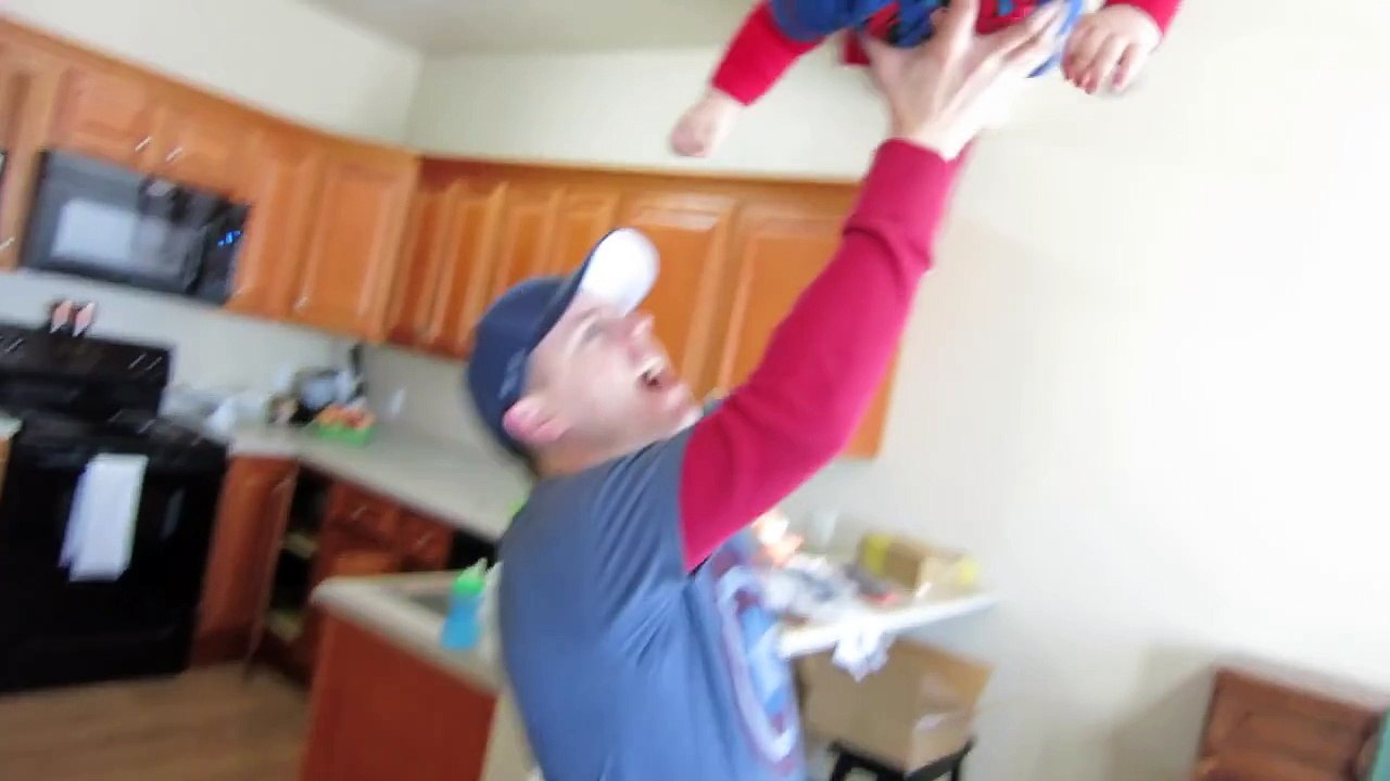 BABY SUPERMAN!!