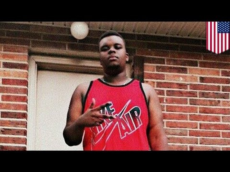 Michael Brown shooting: Ferguson police shot victim who had raised his hands, witnesses say