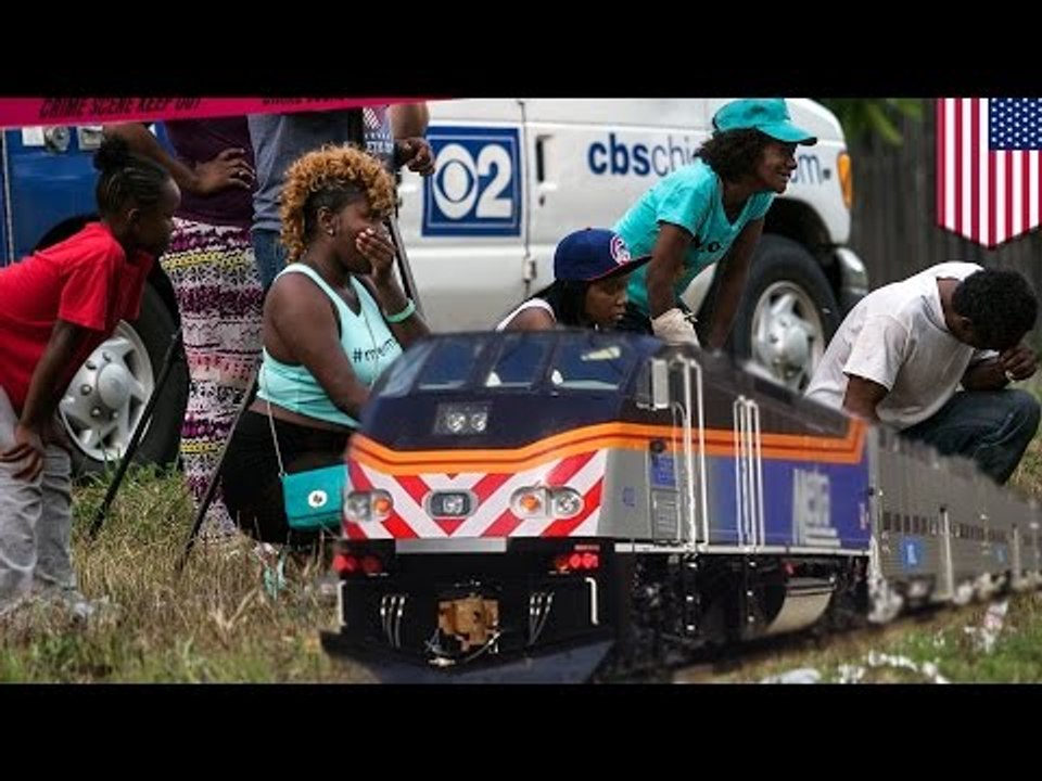 Two killed on elevated Chicago BNSF train tracks