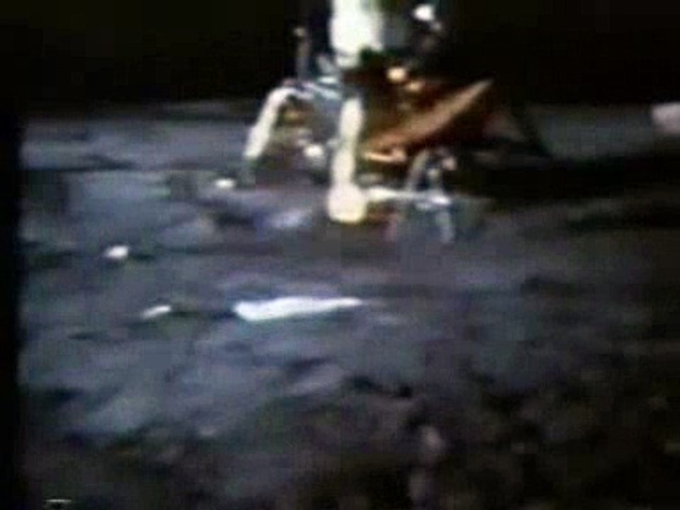 Moon Hoax Apollo 14 : Nevada Fake Moon Bay Shakes As Troopers Train With Explosives