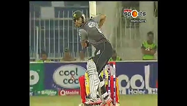 Shoaib Malik 95 of 49 Balls vs Peshawar Panthers 11th May 2015
