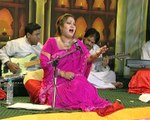 Zindagi Mein To Sabhi Pyar Kiya Karte hain|saima jahan|singer