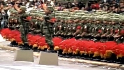 DESFILE MILITAR MEXICANO Y LA BANDA DE GUERRA MONUMENTAL