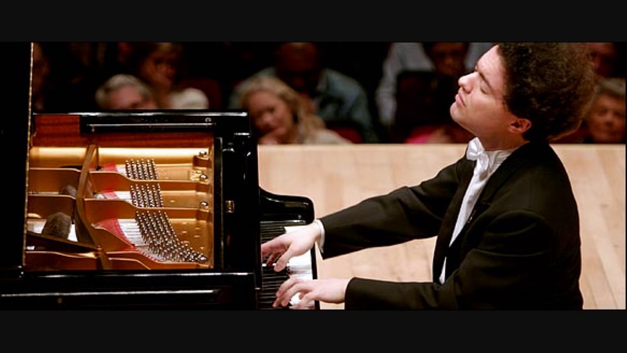 Evgeny Kissin plays Chopin Ballade no.1
