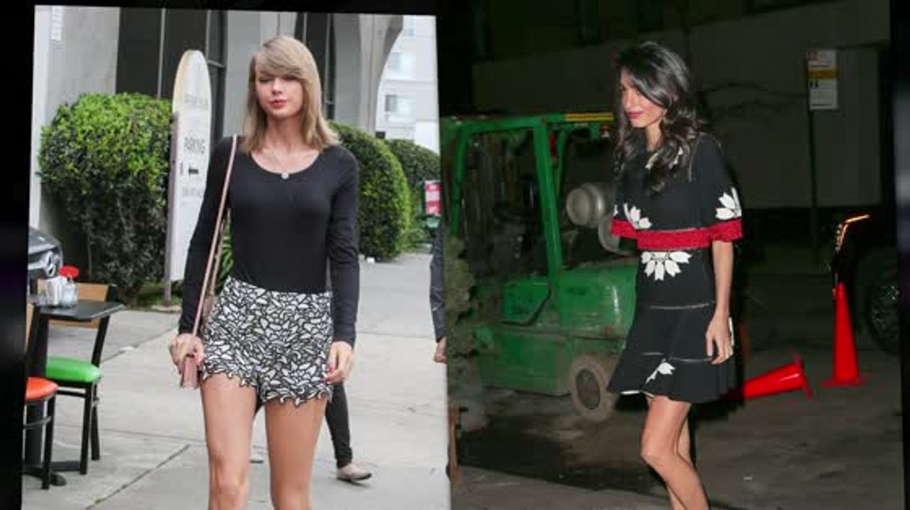 Taylor Swift und Amal Clooney tragen Blumenmuster