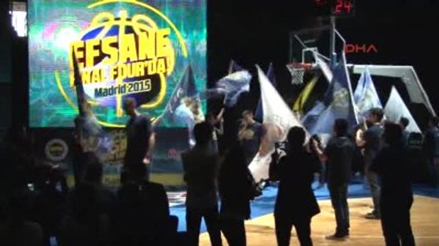 Fenerbahçe Ülker, Ülker Sports Arena'da Düzenlenenen Törenle Madrid'e Uğurlandı