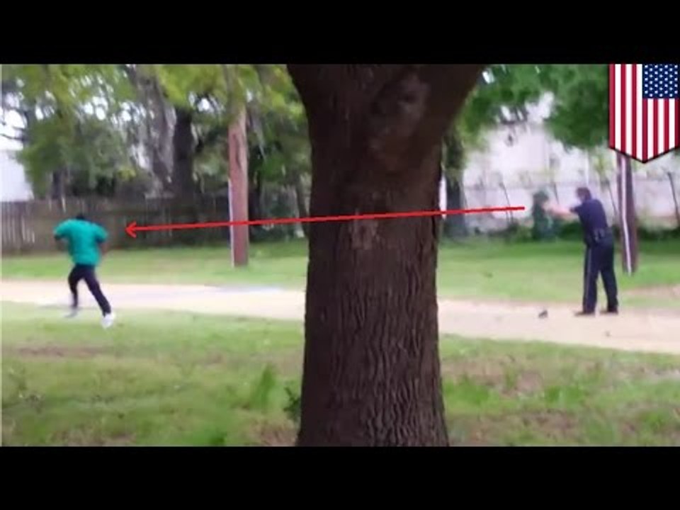 DONNÉES VIDÉO BRUTES: Michael Slager tire 8 balles dans le dos de Walter Scott, non armé.