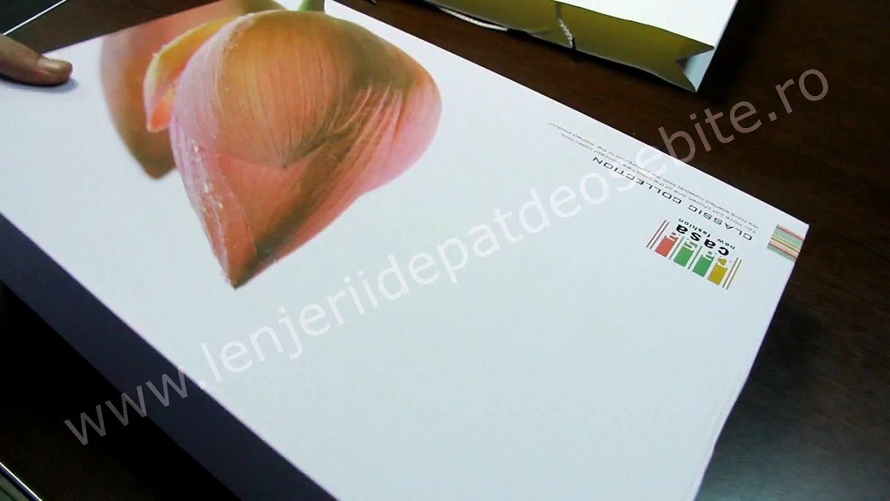 Lenjerii de pat alb cu crem din bumbac 100%