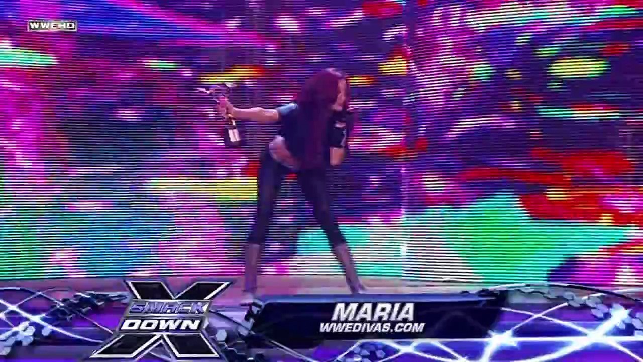 WWE SmackDown Maria vs Beth Phoenix