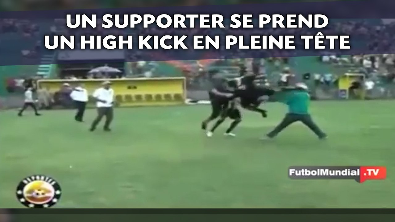 Un supporter mécontent se prend un high kick en pleine tête