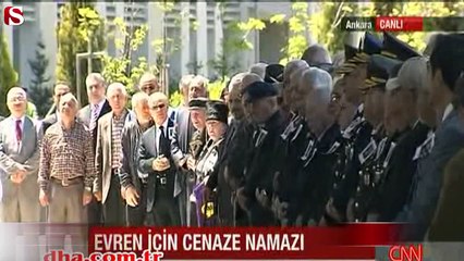 Kenan Evren'in cenazesinde protesto