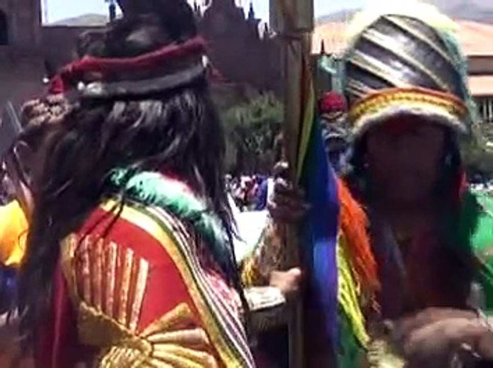 Los Incas en idioma QUECHUA  piden a OBAMA que U de Yale devuelva  Piezas Piezas de Machupicchu