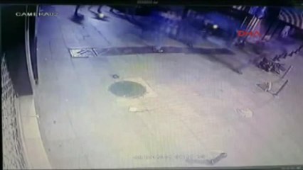 Kadıköy'de Bahadır Grammeşin'in Hayatını Kaybettiği Kavga Güvenlik Kamerasında