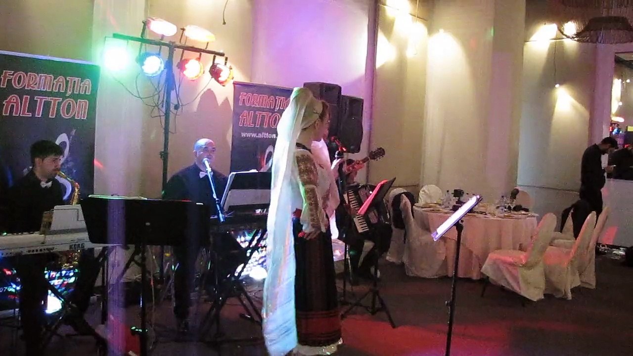 CUI NU-I PLACE DRAGOSTEA-alexandra altton-formatii ploiesti,formatii bucuresti