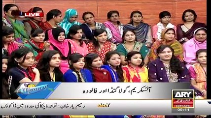 Sanam Baloch Singing Song Teri Galliyan in a Live Morning Show