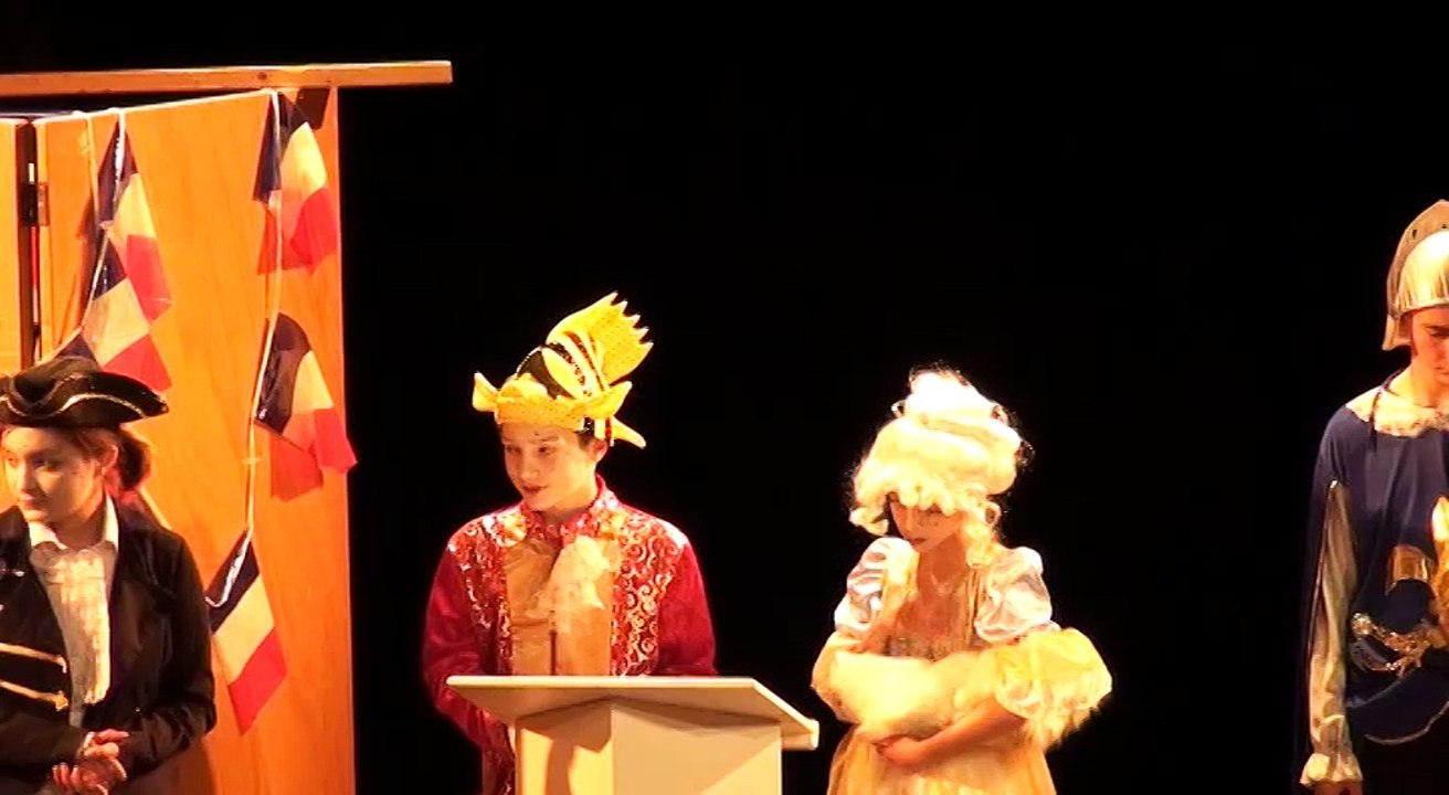 Marie-Antoinette perd la tête