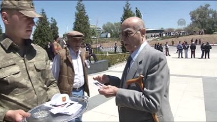 Evren'in Cenaze Namazı (4)