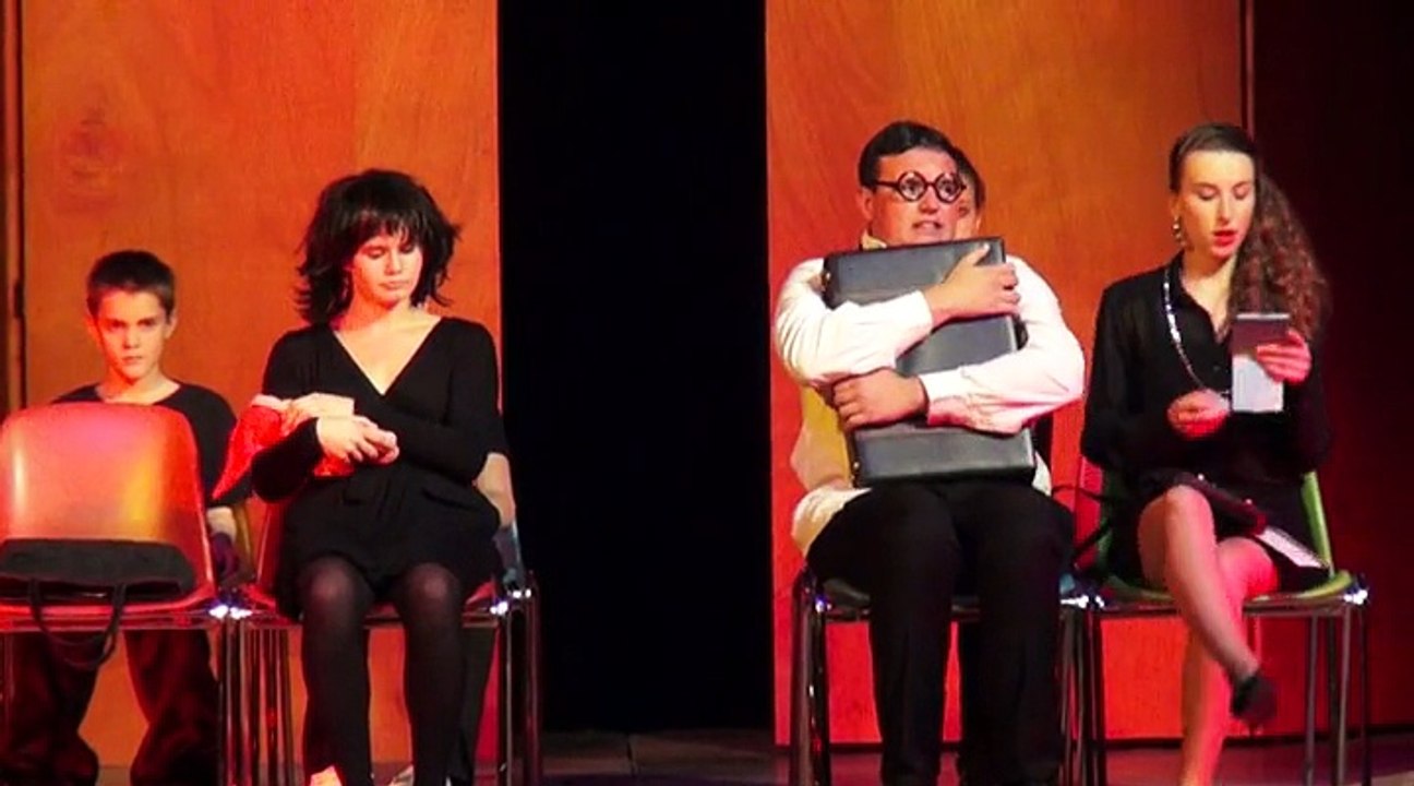 Un dimanche à l'heure du thé : Problème aérien