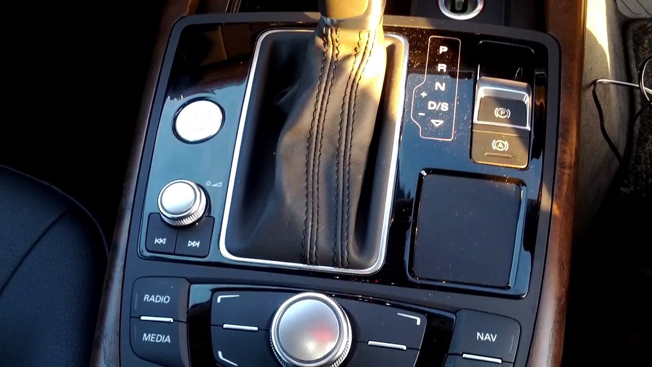 2014 アウディ Audi A6 2.8 FSI quattro (C7) 内装 Interior