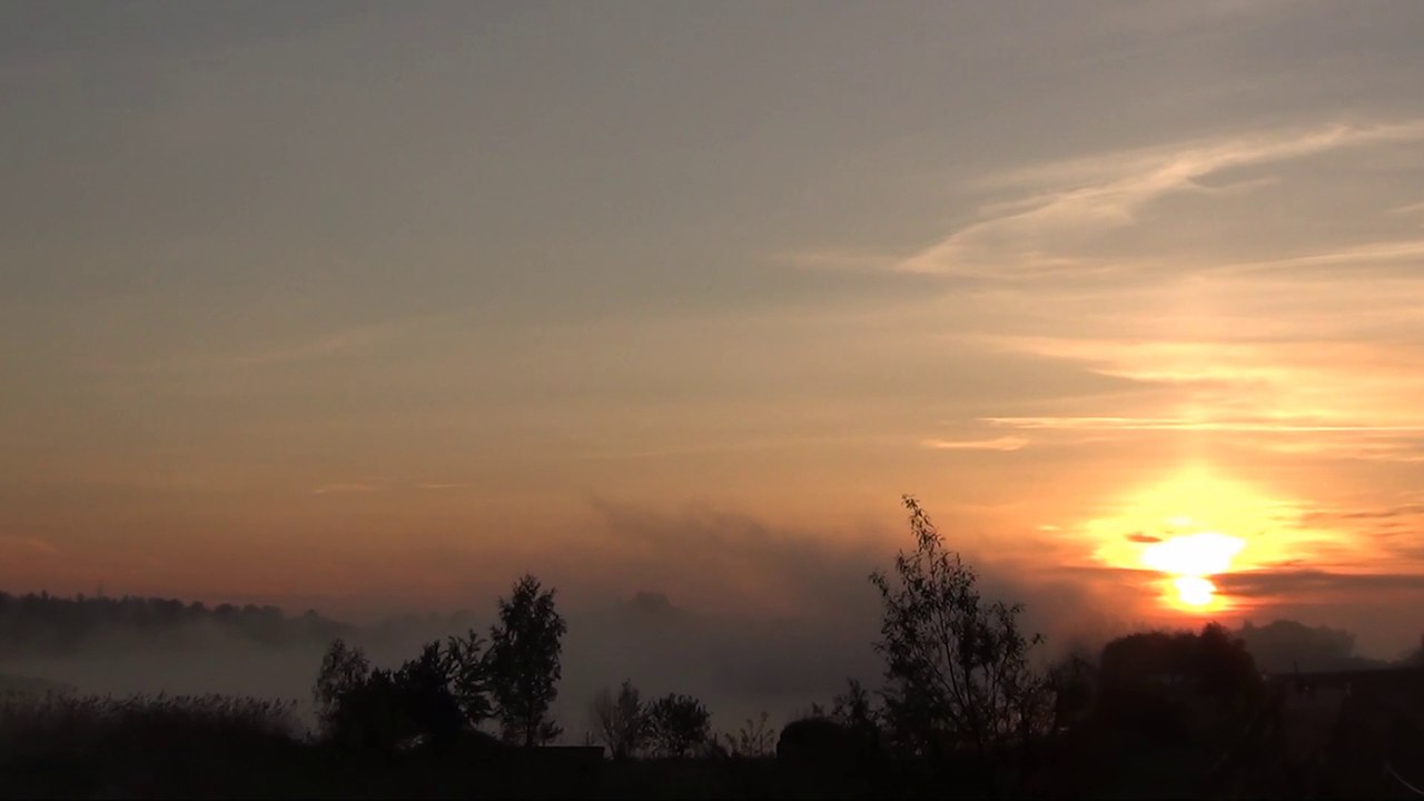 Phenomenal sunrise, Sun Pillar and dancing fog HD time-lapse