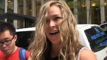 Ronda Rousey -- Chicken Wing Erotica ... There's a Sexy Way to Scarf