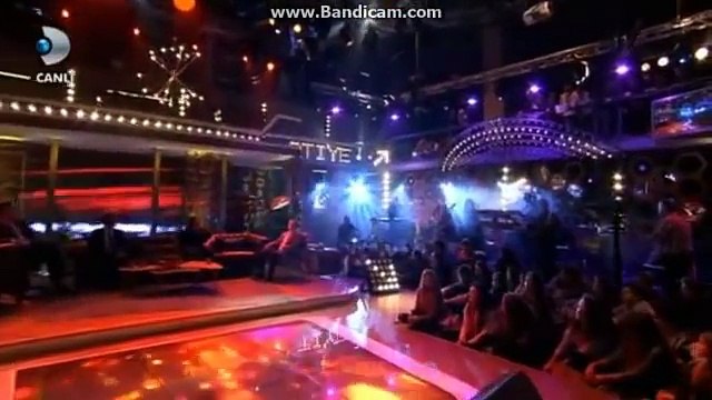 Atiye Ya Habibi Akustik Canlı Performans - Beyaz Show