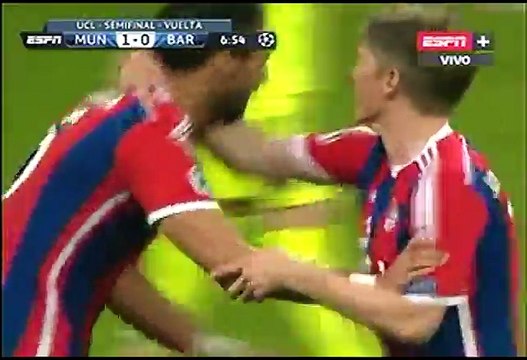 Bayern Munich vs Barcelona: Mehdi Benatia abrió el marcador (VIDEO)