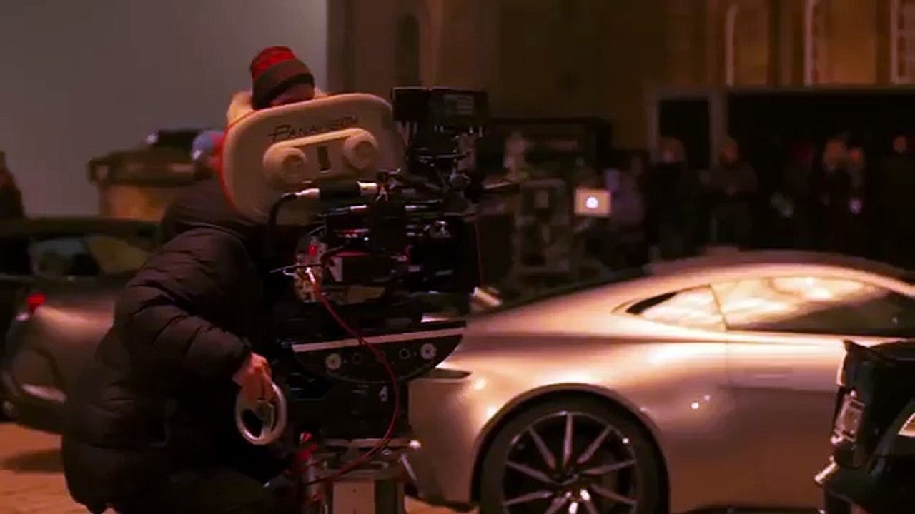 Spectre Featurette - Behind the Scenes (2015) - Daniel Craig Movie HD