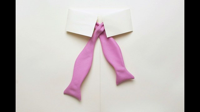 Tying a nœud papillon (French for 'bow tie') | Zutiste Paris, 1871