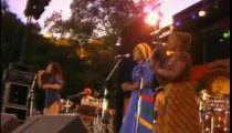 Bob Marley & The Wailers - Africa Unite + One Drop (Live)