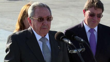 Hollande conclui histórica visita a Cuba e viaja ao Haiti