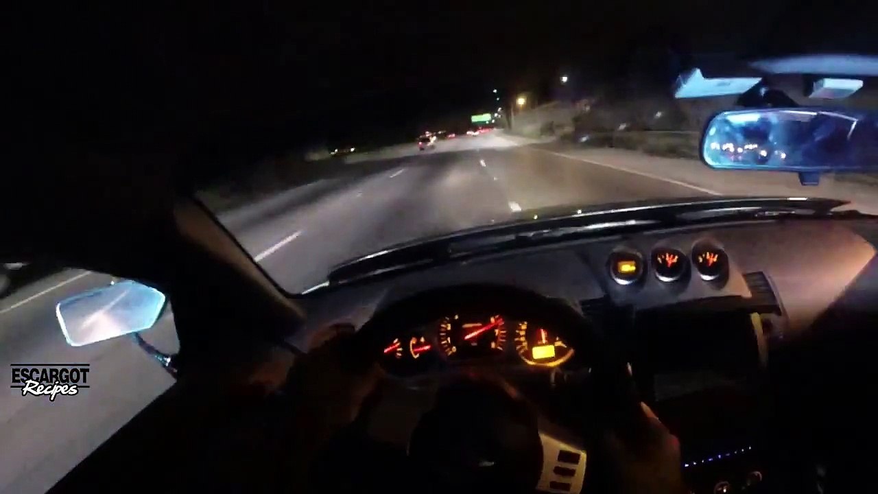 En Nissan 350z, il slalome comme un fou