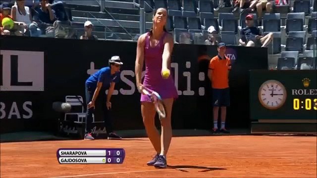 Maria Sharapova 2-0 Jarmila Gajdosova: Chiến thắng chóng vánh