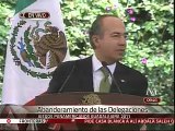 Felipe Calderón exhorta a deportistas a sacar el 