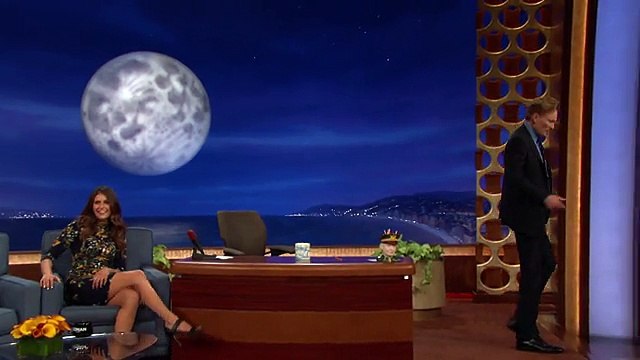 Nina Dobrev & Conan Do The Splits Together