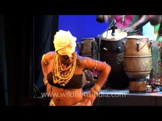 Ntetan Ghana dance from the African heartland!