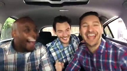 Araba İçinde Eğlenen Kızlara Bir Rakip de İngiltere'den