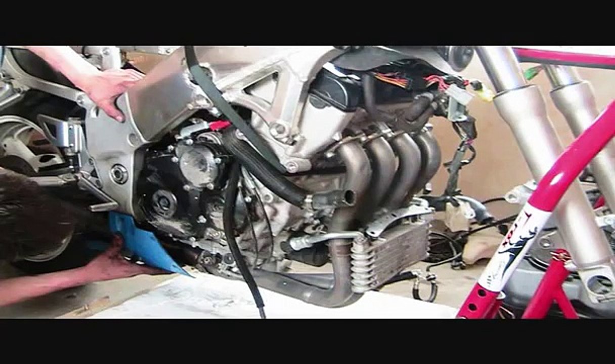 Gsxr SRAD 600 engine swap to 1000 engine!!Suzuki!!