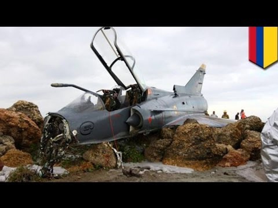 Colombian air force jet crashes, killing one
