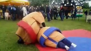 8 mai. Sumo à Arbigny