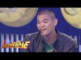 VIDEO: Jay-R serenades Vice on It's Showtime