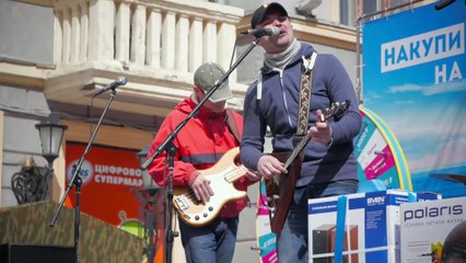 Муравей в центре Сормово, подарил путёвку в Ялту!