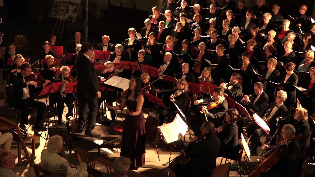 Casta-diva_Norma_V-Bellini_Lodève-3mai2015