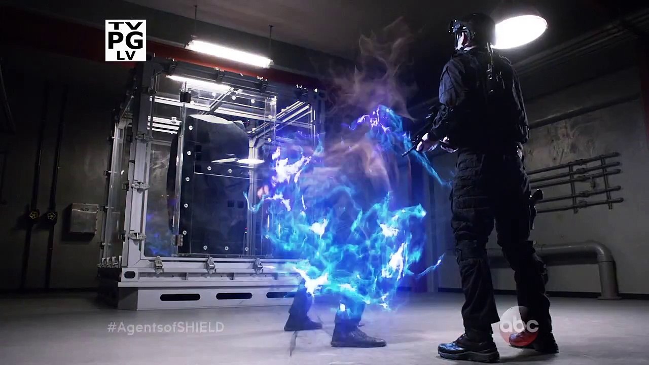 Daredevil Tunes! MCU Casting! S.H.I.E.L.D. Finale! - Marvel Minute 2015
