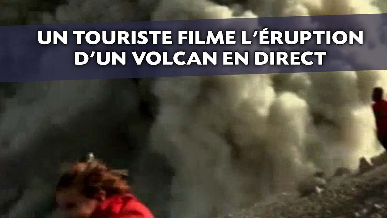 Un touriste filme l'éruption d'un volcan en direct