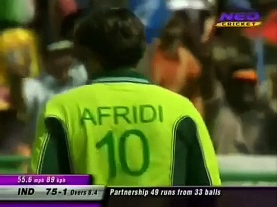 Dhoni vs Afridi