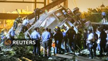 Amtrak train derails in Philadelphia