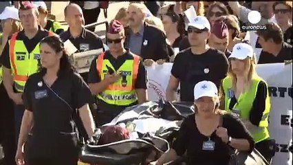 Ungarns Krankenpfleger demonstrieren gegen niedrige Löhne